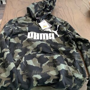Puma Men’s Size Small Sweatshirt Hoodie New W/Tags